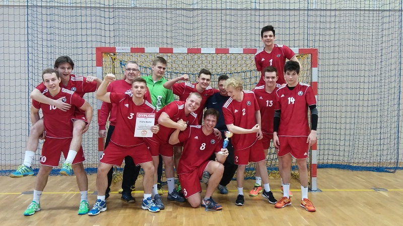 Piłkarze ręczni z awansem do finału wojewódzkiego! 1