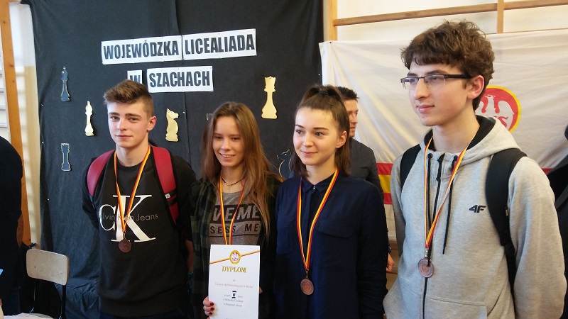 Nasi „szachiści” trzecią drużyną Małopolski!4