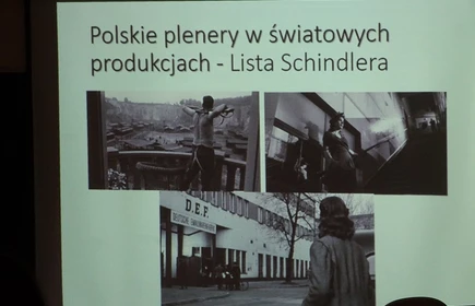Na zdjęciu ekran rzutnika z jednym z tematów spotkania