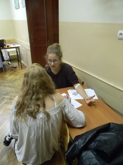 Oddaliśmy krew, bezcenną 1