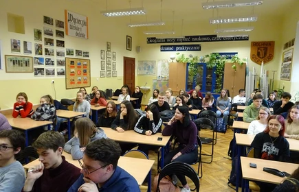 Zdjęcie ukazuję uczestnik&oacute;w spotkania 