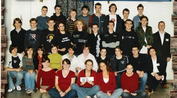 zdjęcia uczniów od roku 2000