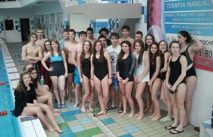 Powiatowe Zawody Pływackie – Licealiada 2013/2014 1