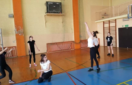 Siatk&oacute;wka dziewcząt - galeria 10