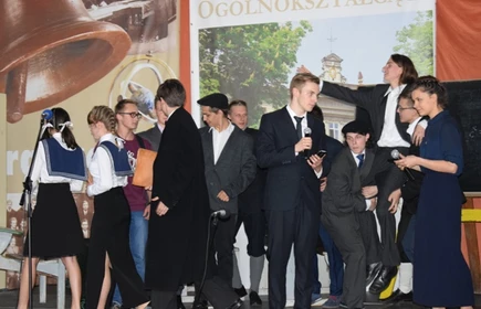 Drugi dzień obchod&oacute;w Jubileuszu 200-lecia 30