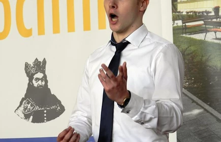 Pożegnanie absolwent&oacute;w - galeria 43