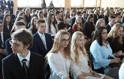 Pożegnanie absolwent&oacute;w - galeria 4