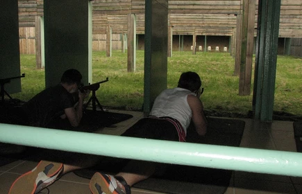 W finale wojew&oacute;dzkim zawod&oacute;w: &bdquo;Sprawni jak żołnierze&rdquo;, drużyna naszej szkoły zajęła czwarte miejsce.2