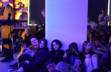 Uczniowie na koncercie