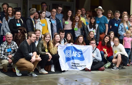 Pożegnanie z Azrą 5