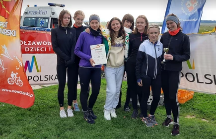 Zdjęcie grupowe biegaczy1