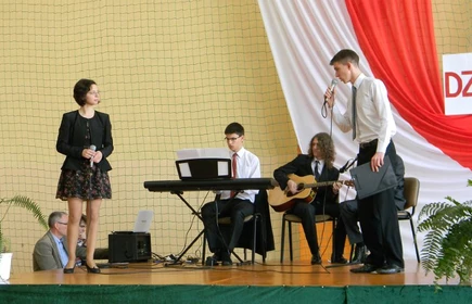 Dzień Flagi w I LO 3