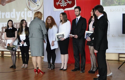 Trzy lata minęły 8