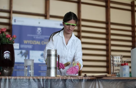 Chemiczne pożegnanie roku szkolnego 17