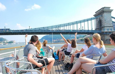 Jó napot, Budapest! - czyli ścisłowcy i humaniści na obczyźnie.3