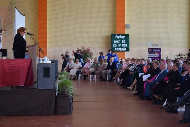 Dwieście lat minęło 1