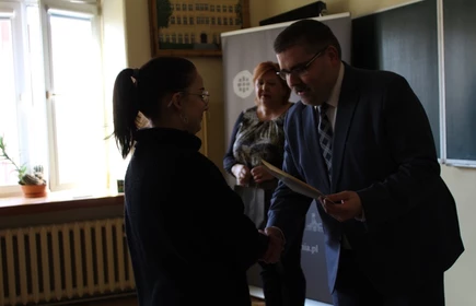 Wręczenie na nagród laureatowi konkursu