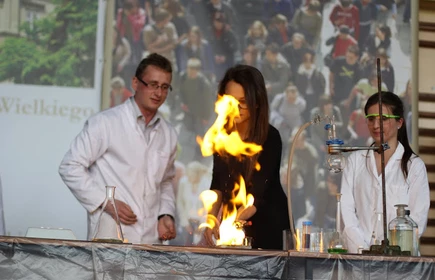 Chemiczne pożegnanie roku szkolnego 11