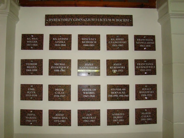 Dwudziestu Dyrektorów i ślubowanie klas pierwszych 1