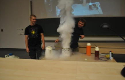 Konstruktorzy ZA MAŁO PRĄDU w sercu Europy 7