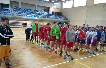 Piłkarze ręczni z awansem do finału wojewódzkiego! 3