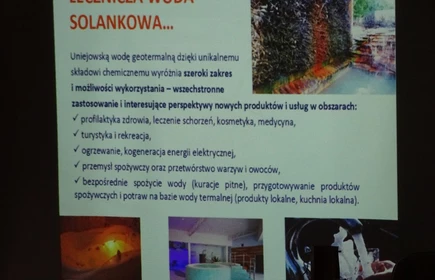 Na zdjęciu ekran projektora na którym prezentowany jest jeden z tematów spotkania 