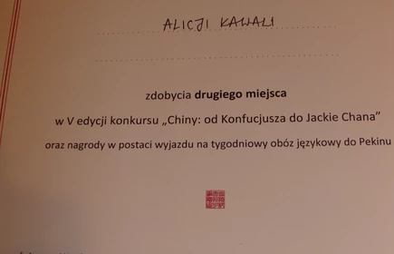 Alicja Kawala  z klasy 2b  poleci w nagrodę na obóz językowy do Chin 1