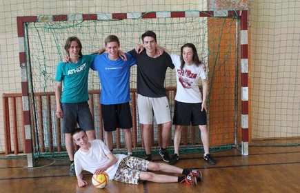 Drużyna klasy 2B mistrzem  szkolnego futsalu.6