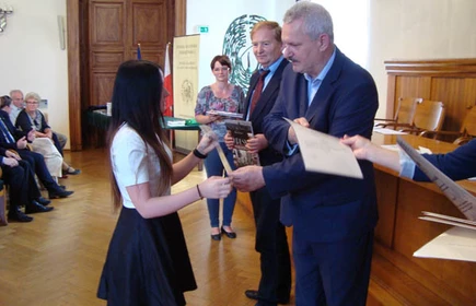 Gala finałowa konkursów historycznych 8