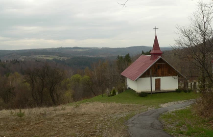 V  ZŁAZISKO DLA MŁODZIEŻY          Z OKAZJI MIĘDZYNARODOWEGO DNIA OCHRONY ZABYTKÓW Jamna, Pogórze Rożnowskie, 18.04.2012.14