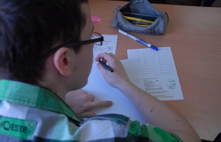 Międzynarodowy Konkurs Kangur Matematyczny 12