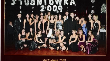 zdjęcia uczniów od roku 2000