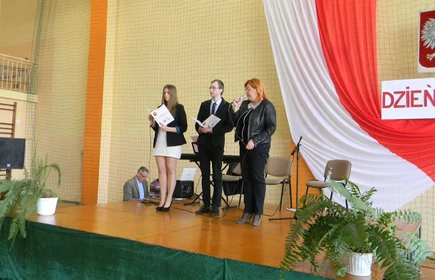 Dzień Flagi w I LO 1