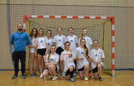 III miejsce dziewcząt - galeria 10