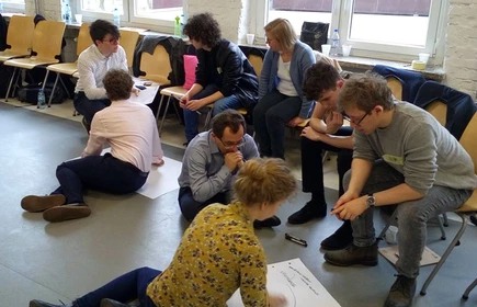 Młodzi głosują + - geleria 13