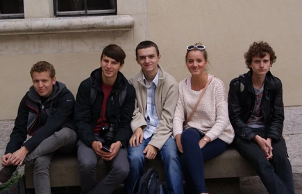 Konstruktorzy ZA MAŁO PRĄDU w sercu Europy 3