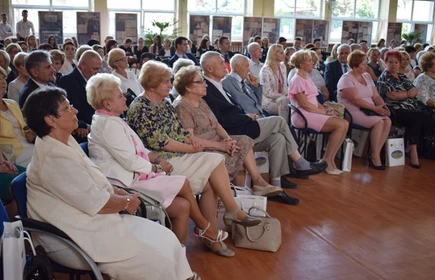 Dwieście lat minęło 10