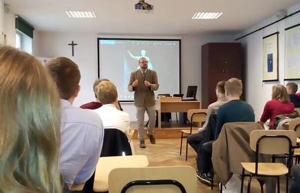 Uniwersytet Młodego Odkrywcy - galeria 2