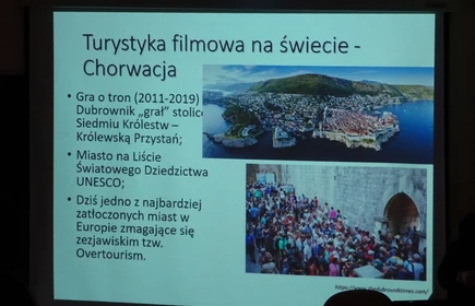 Na zdjęciu ekran rzutnika z jednym z tematów spotkania