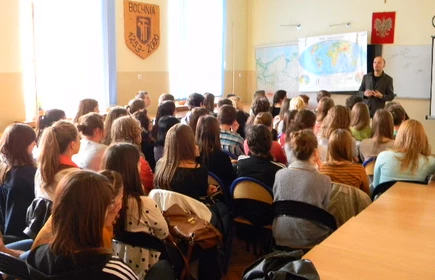 Człowiek korporacyjne zwierzę 4