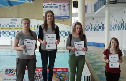 Powiatowe Zawody Pływackie – Licealiada 2013/2014 4