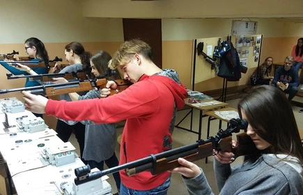 Zawody strzeleckie klas pierwszych - galeria 5