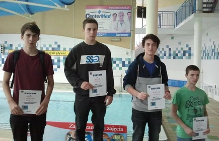 Powiatowe Zawody Pływackie – Licealiada 2013/2014 3
