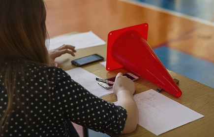 Dziewczęta z klasy  1a &bdquo;Mistrzem Szkoły&rdquo; w koszyk&oacute;wce 10