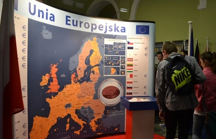 Unia Europejska i świat liczb 8