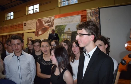 Drugi dzień obchod&oacute;w Jubileuszu 200-lecia 40