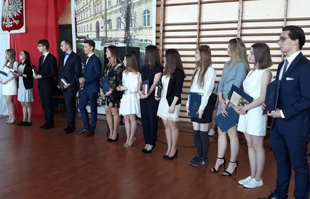 Zakończenie roku klas III - galeria 20