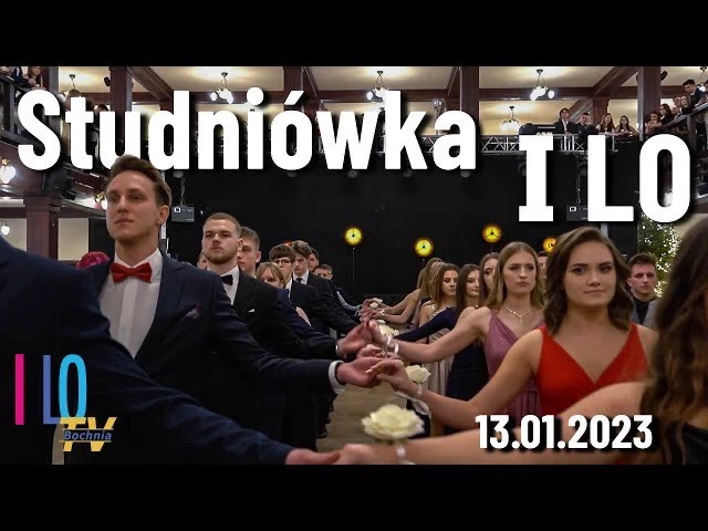 plakat informujący o studniówce