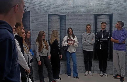 Uczniowie w Fabryce Schindlera