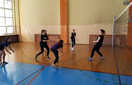 Siatk&oacute;wka dziewcząt - galeria 6